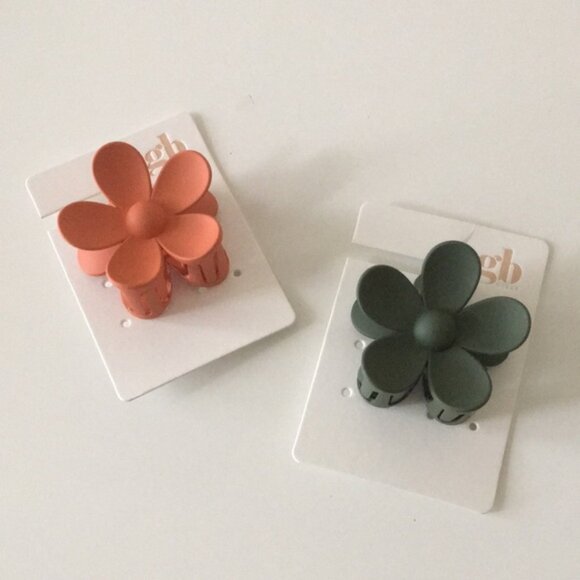 GB Gianni Bini Flower Hair Clips - Picture 10 of 14